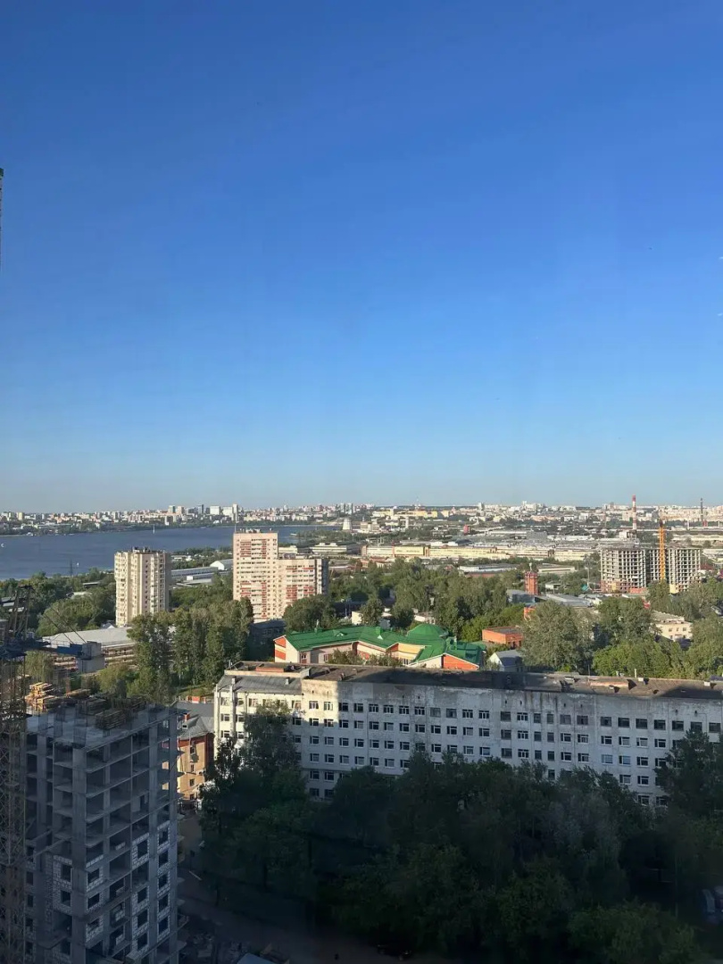 1-к. квартира на Базарной площади с видом на пруд, 30 м², 22 этаж