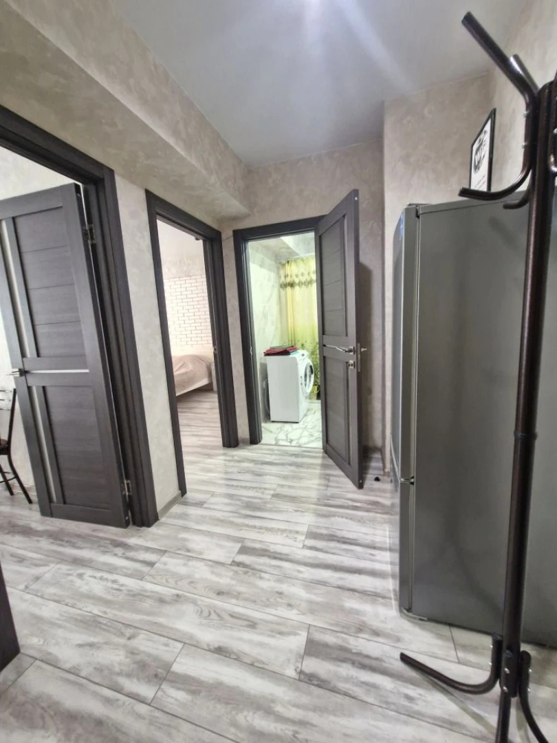 Квартира Братская 7/12