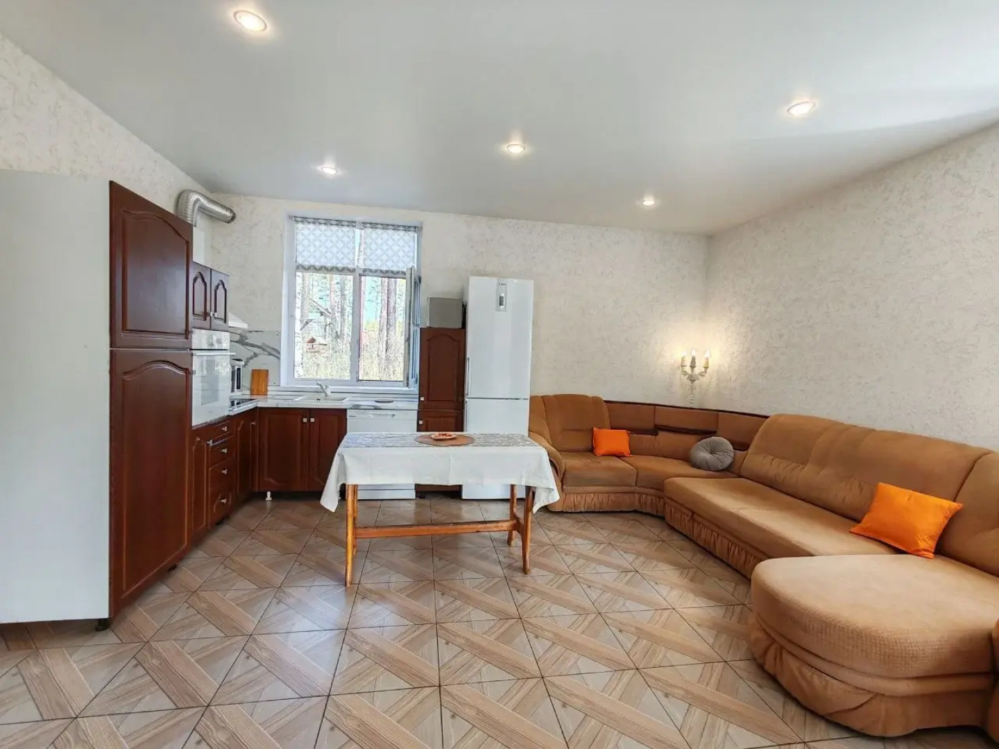 Частный дом VIP с собственным лесом