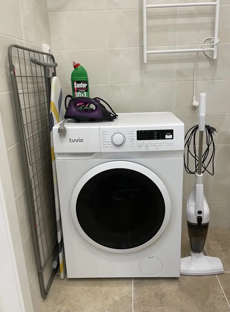 Квартира с проектором у метро в новом доме