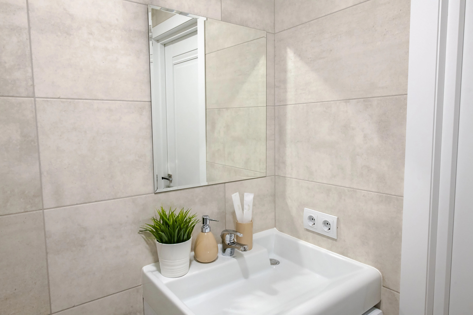 Апартаменты TopHouse на Калинина 105, 2