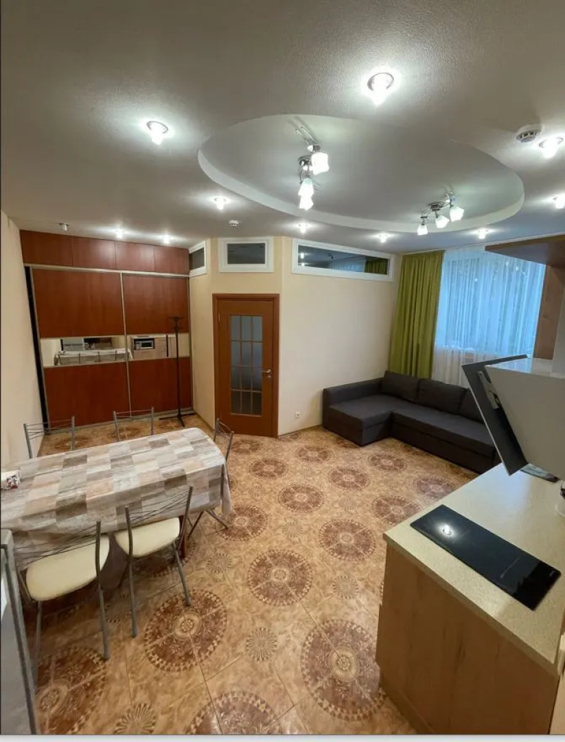 Апартаменты Ленина 36а