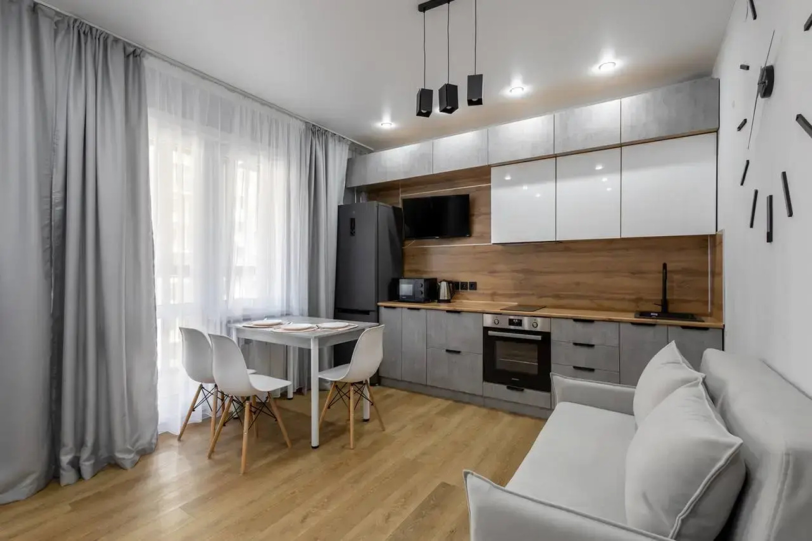 Апартаменты Квартира в жк комфорт-класса рядом с аэропортом