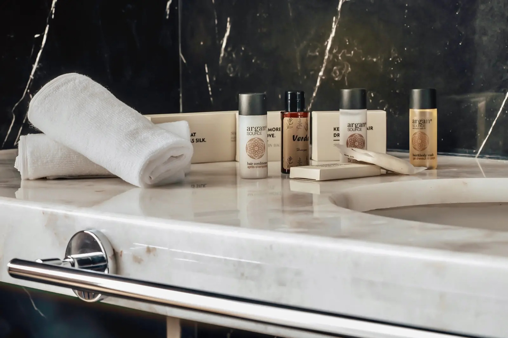 Hotel The Grandeur Batumi