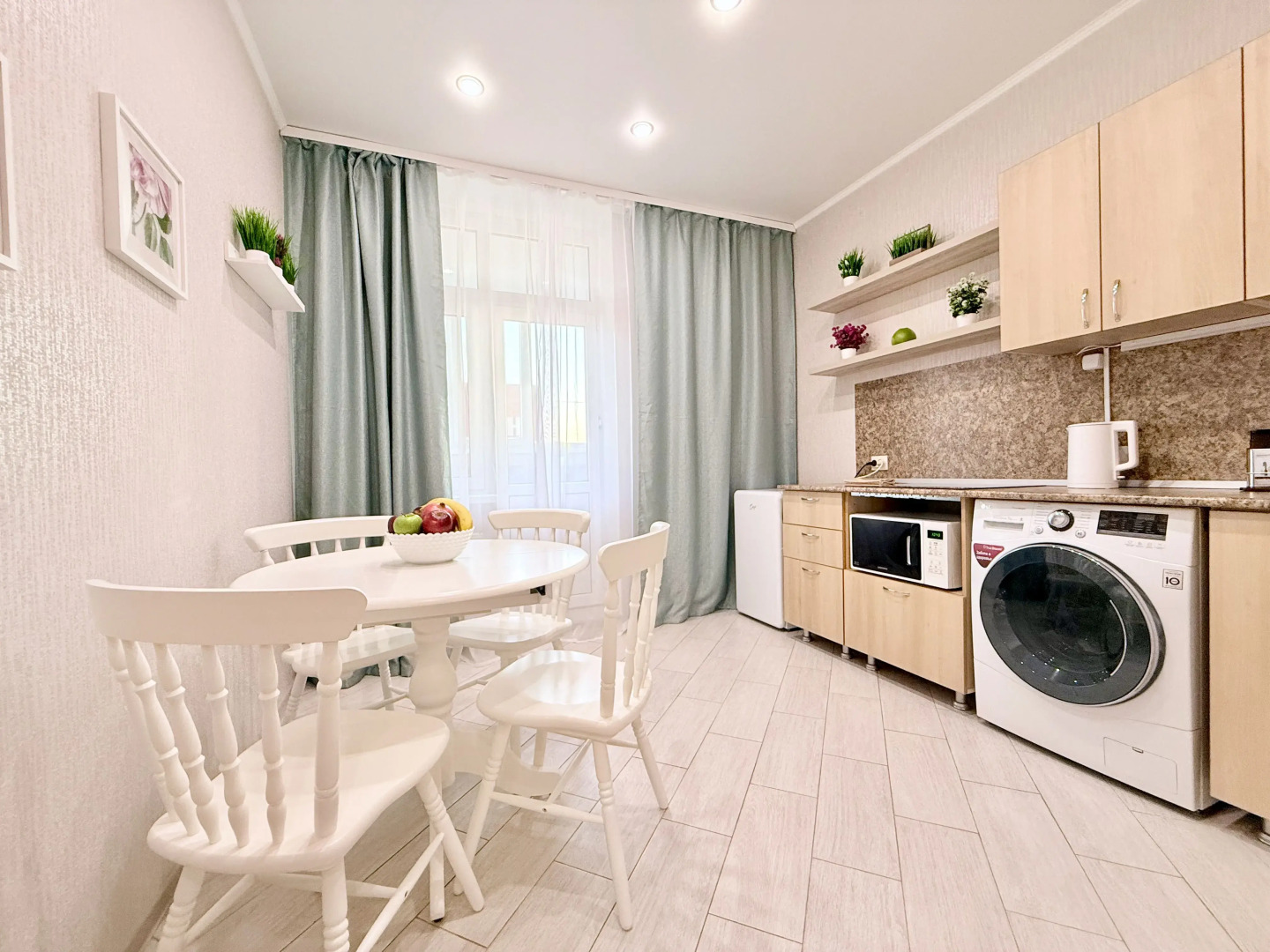 Апартаменты DreamApart Sweet Dreams Ваш сладкий сон рядом с Парком Галицкого