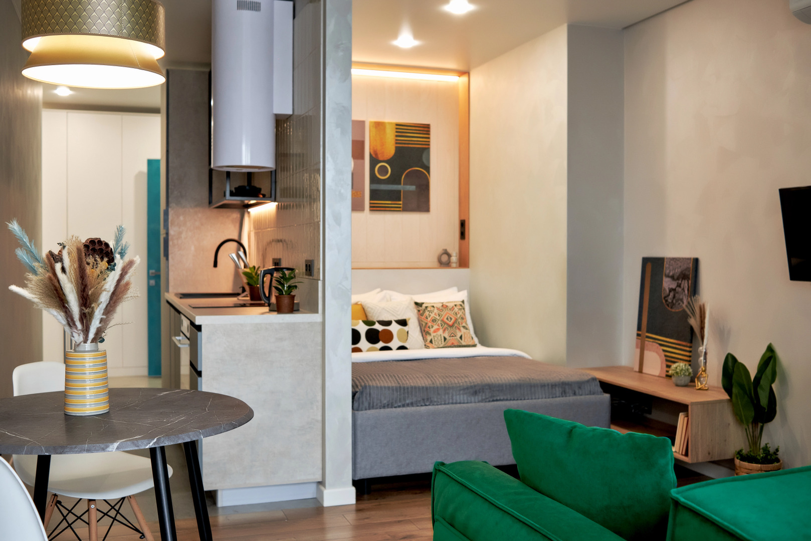 Квартира Aparts Pro Дизайнерская видовая студия у Волги в ЖК Галактика на 20 этаже