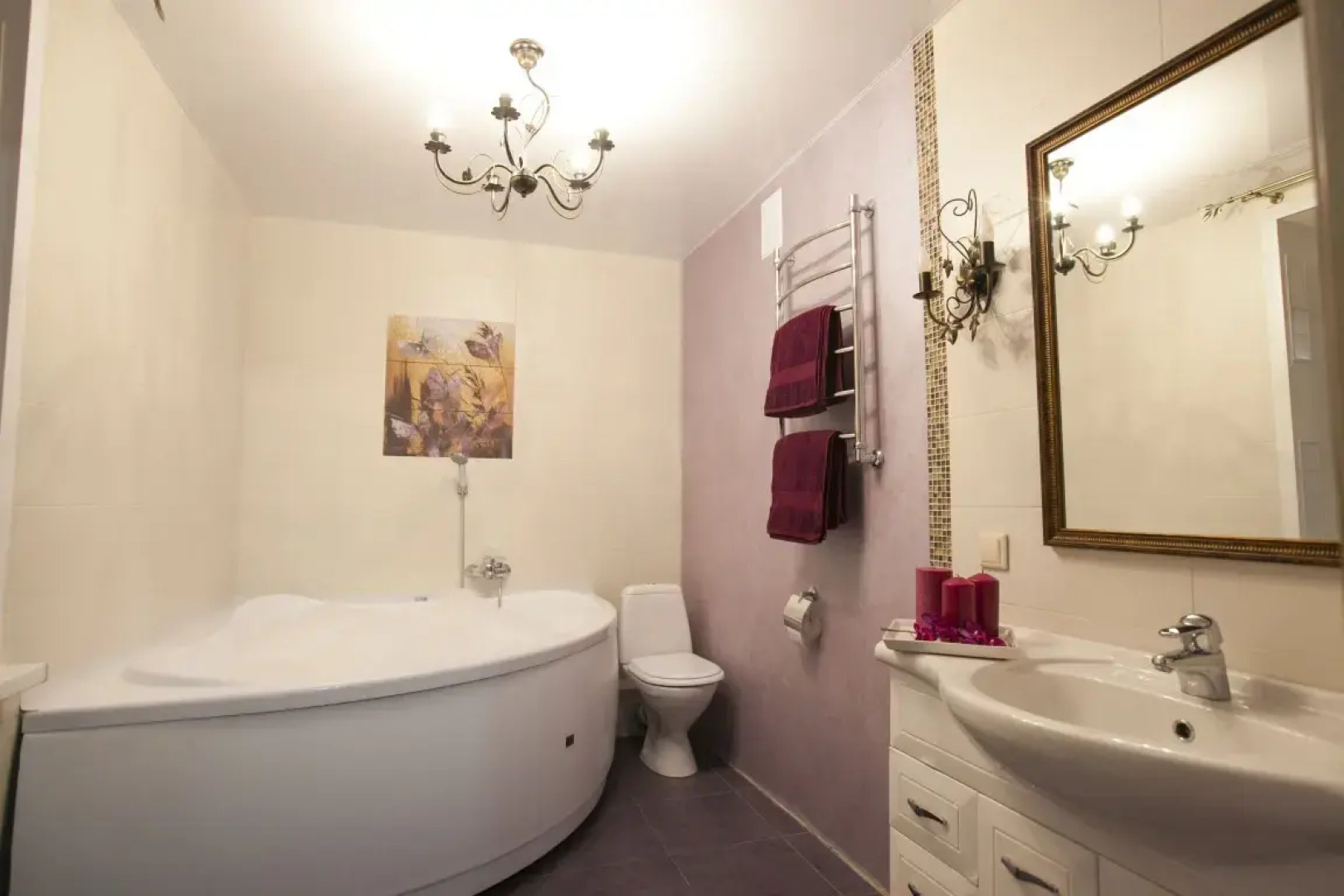 Апартаменты Золотой Шар на 70 лет Октября 2