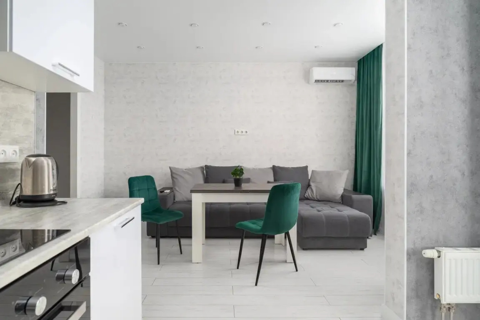 Апартаменты Люкс Тут Живут Парк и Стадион