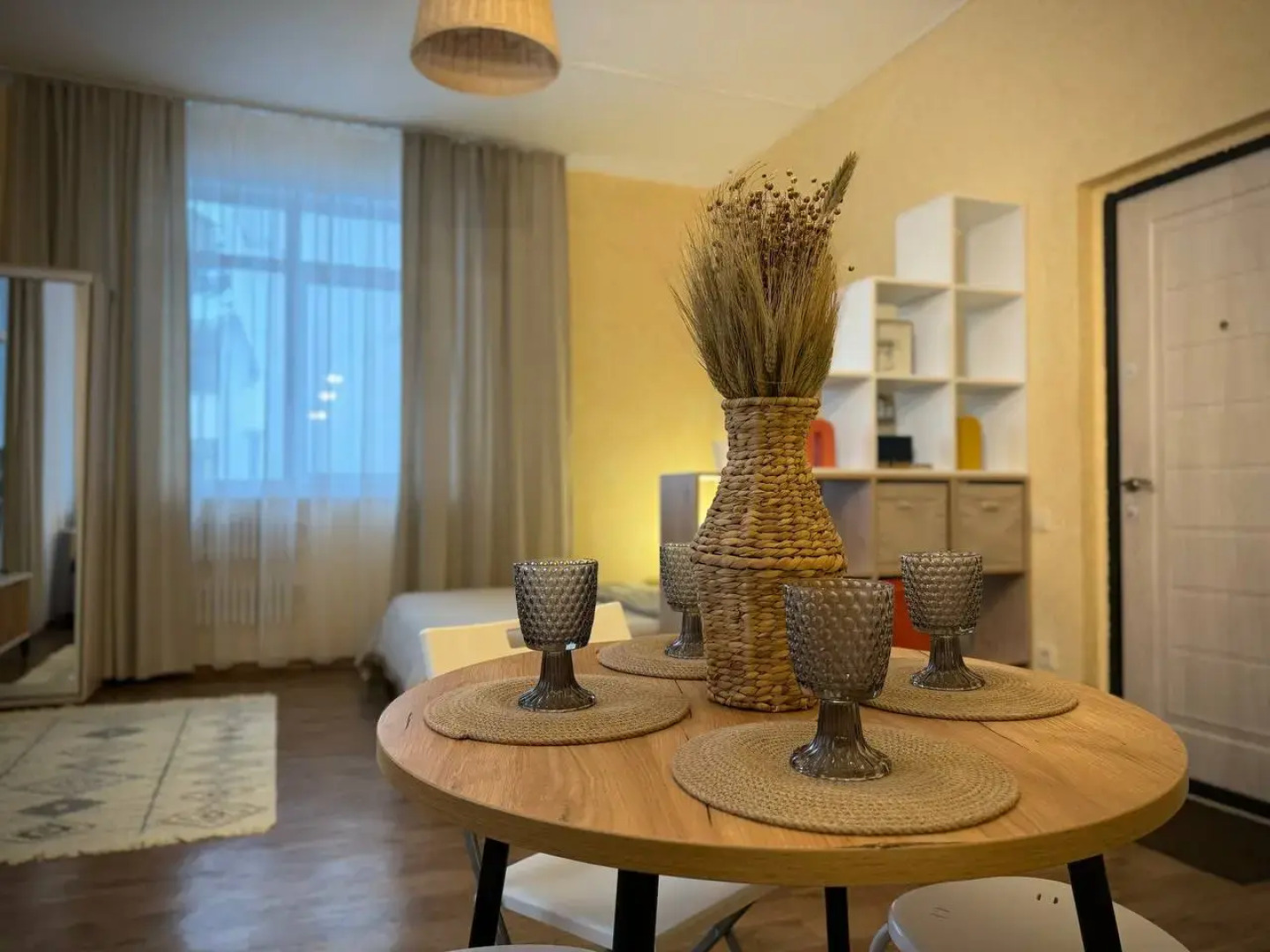 Апартаменты Студия с Видом на Воду