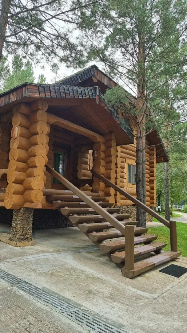 Отель Адмирал