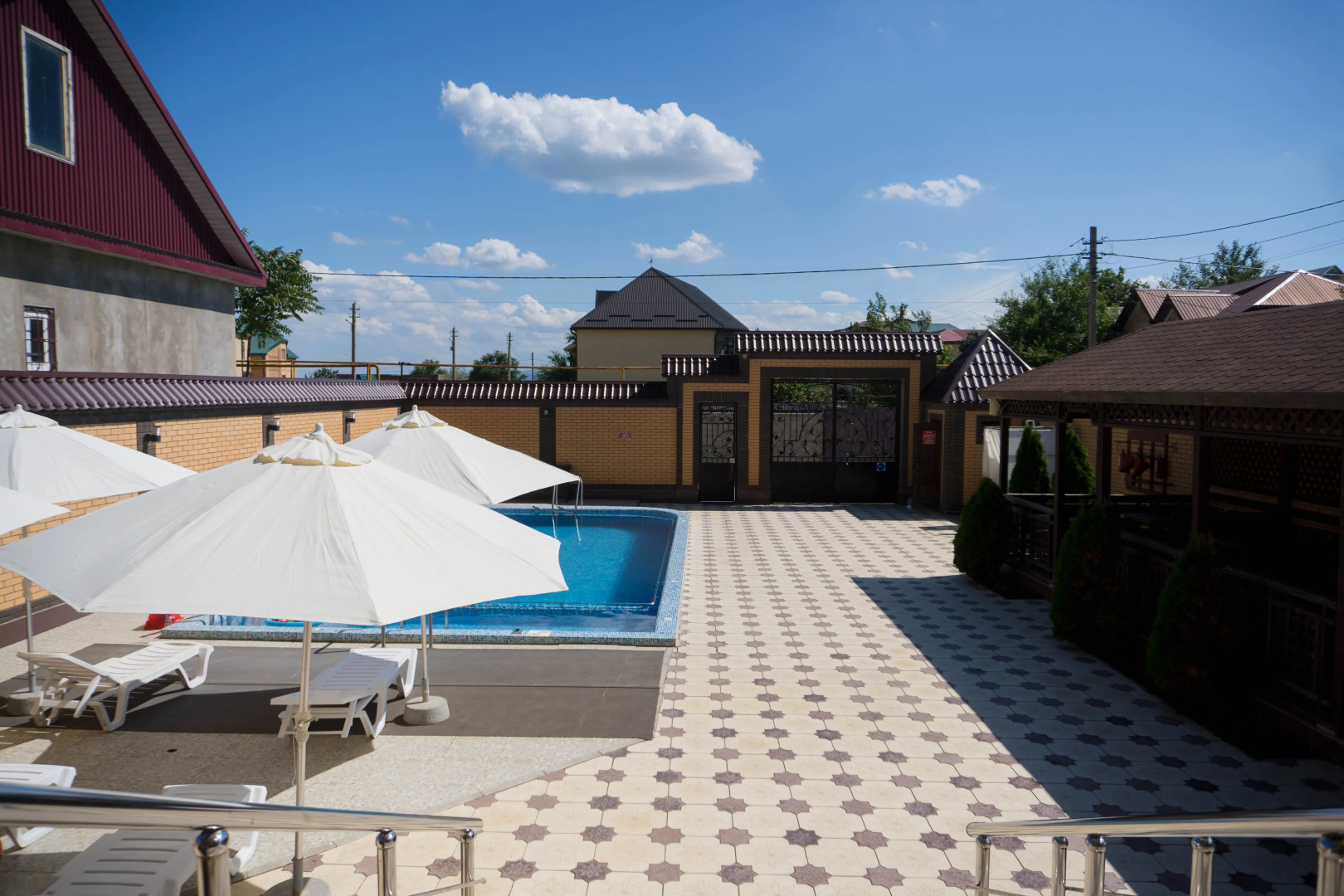 Отель ДеЛюкс