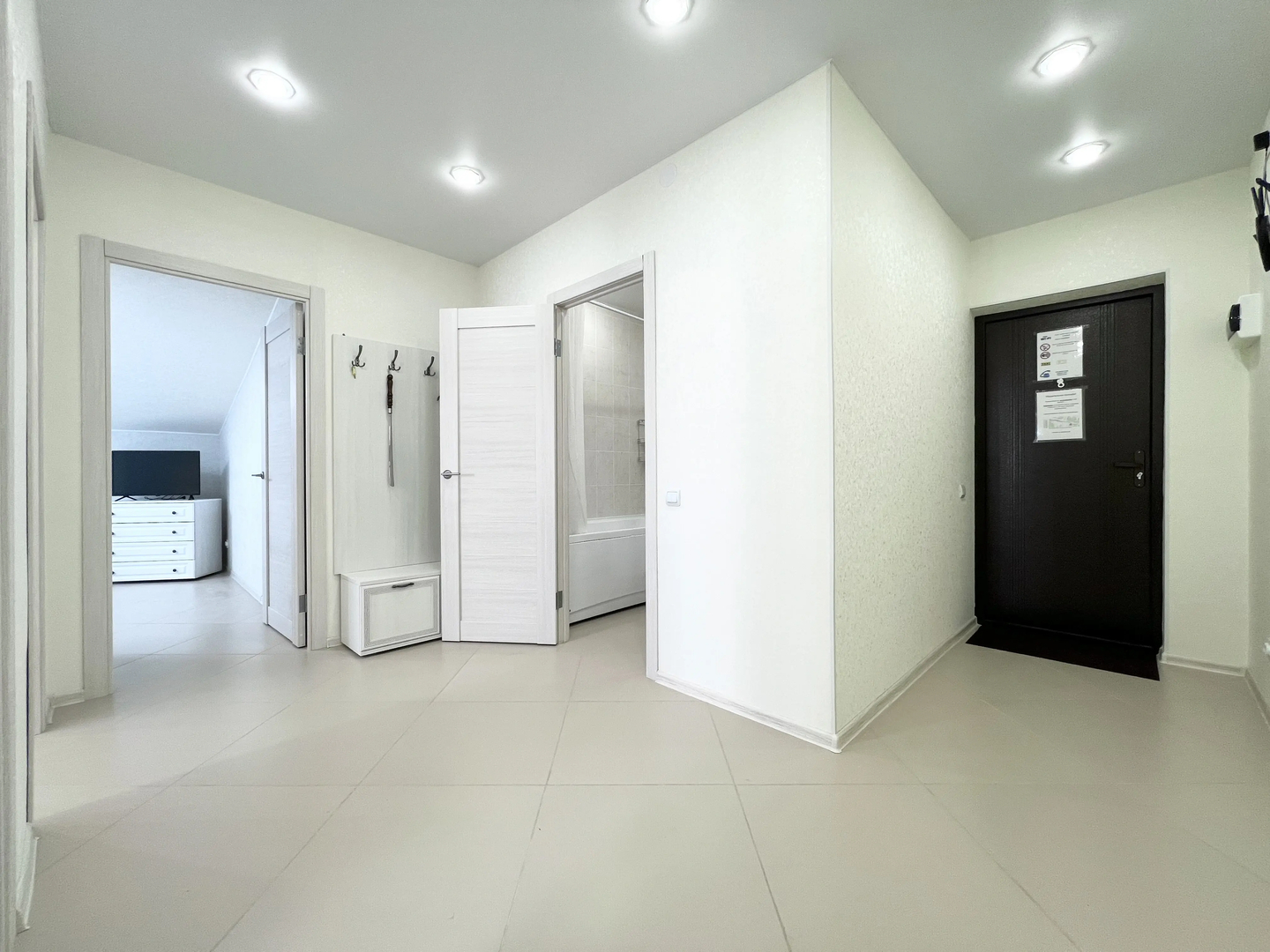 Апартаменты на Тульской 18 на шестом этаже квартира  23