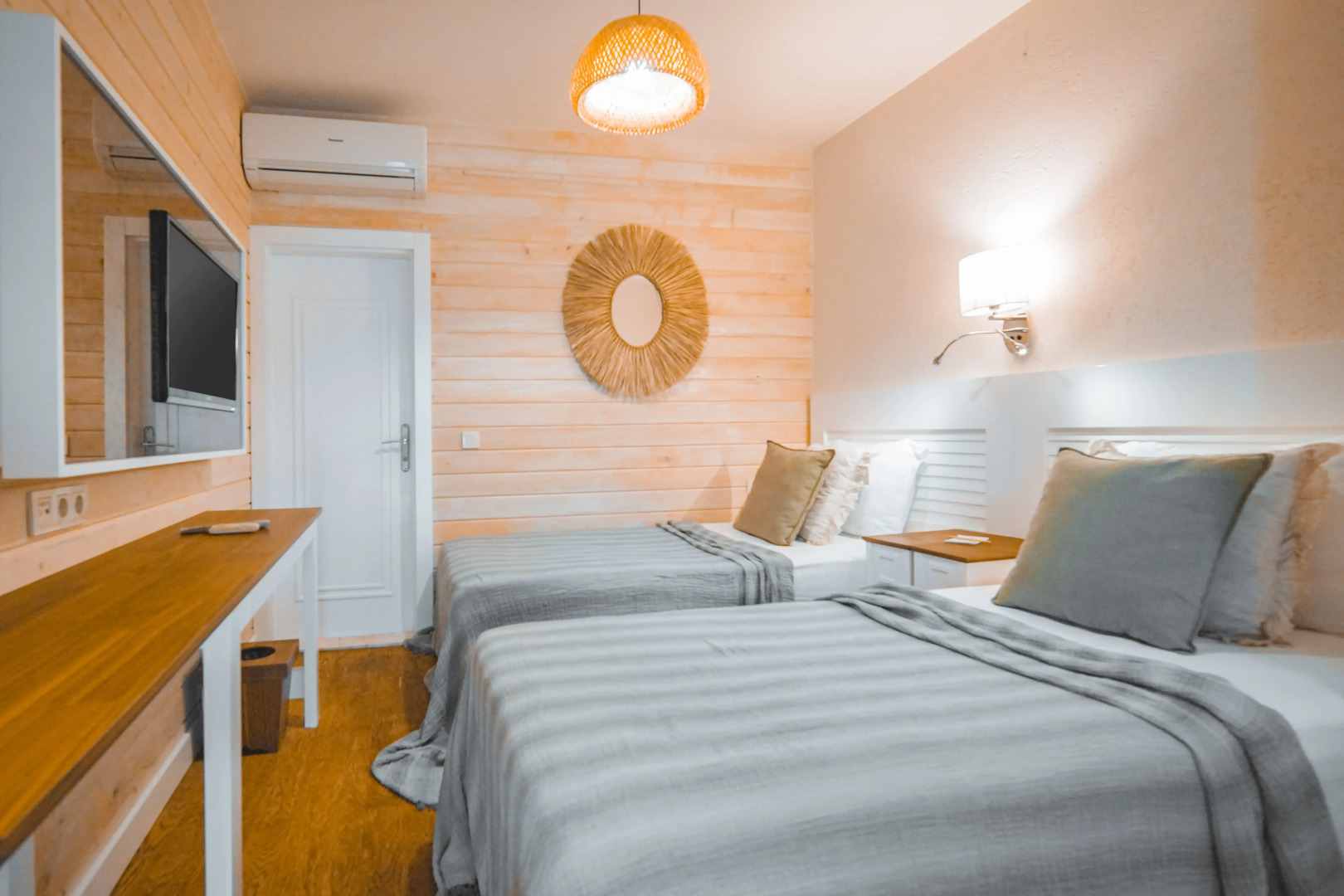 Отель Kimera Lounge