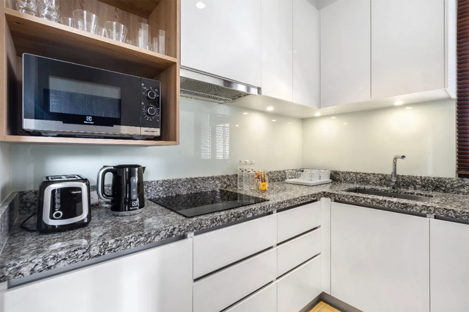 Апартаменты Diamond Condominium by Alexanders