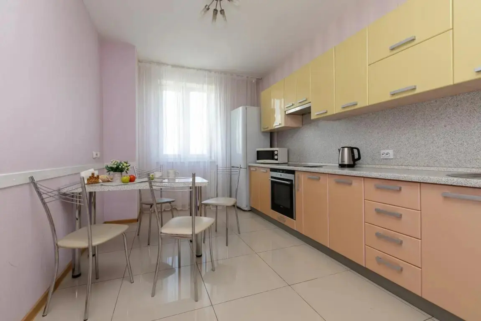 3-к апартаменты Этажидейли на ВИЗе