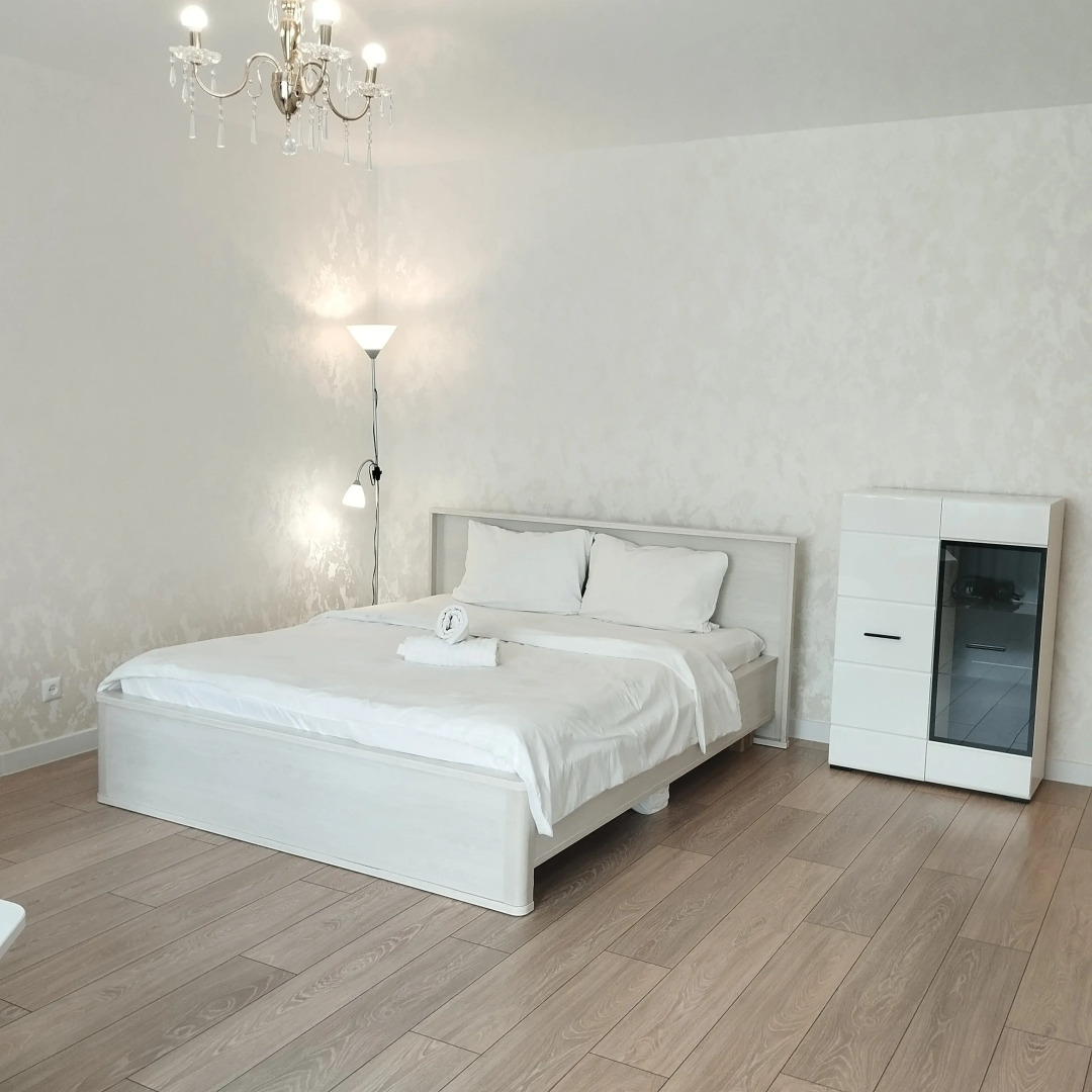 Квартира У главной площади Победы