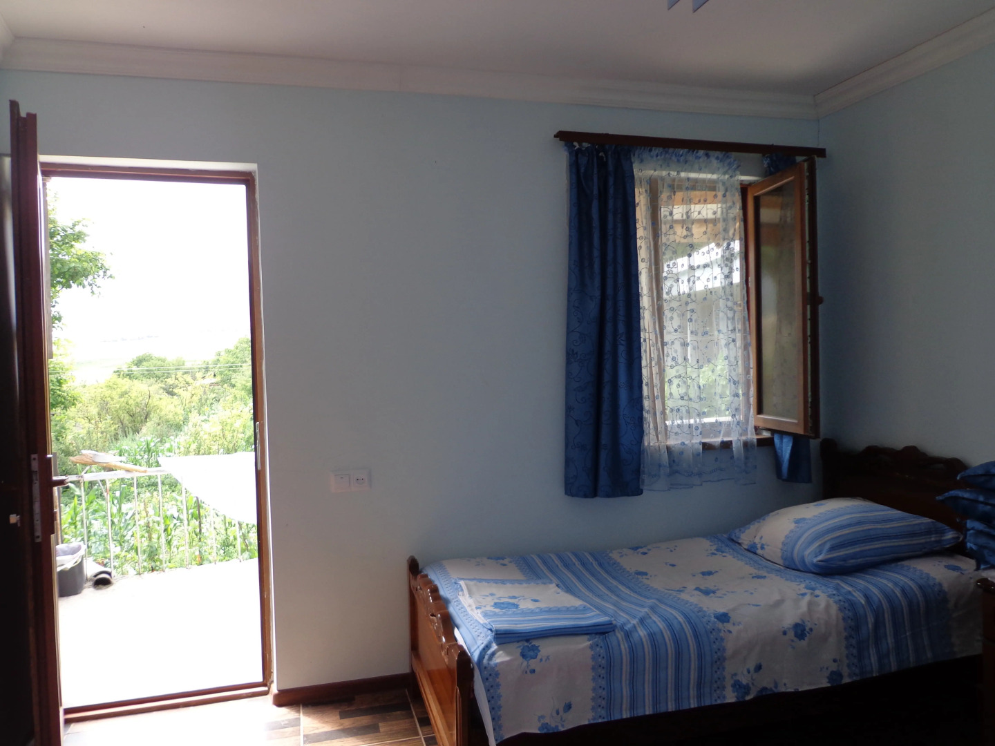 Гостевой Дом Anush`s B&B