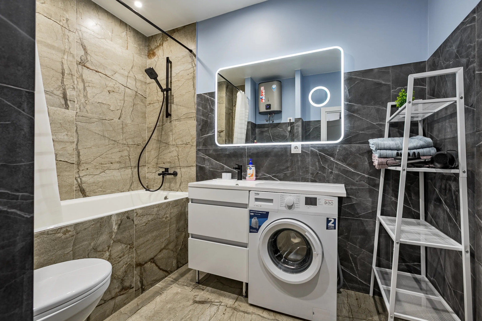 Квартира MaxRealty42 Летчика Осканова 6