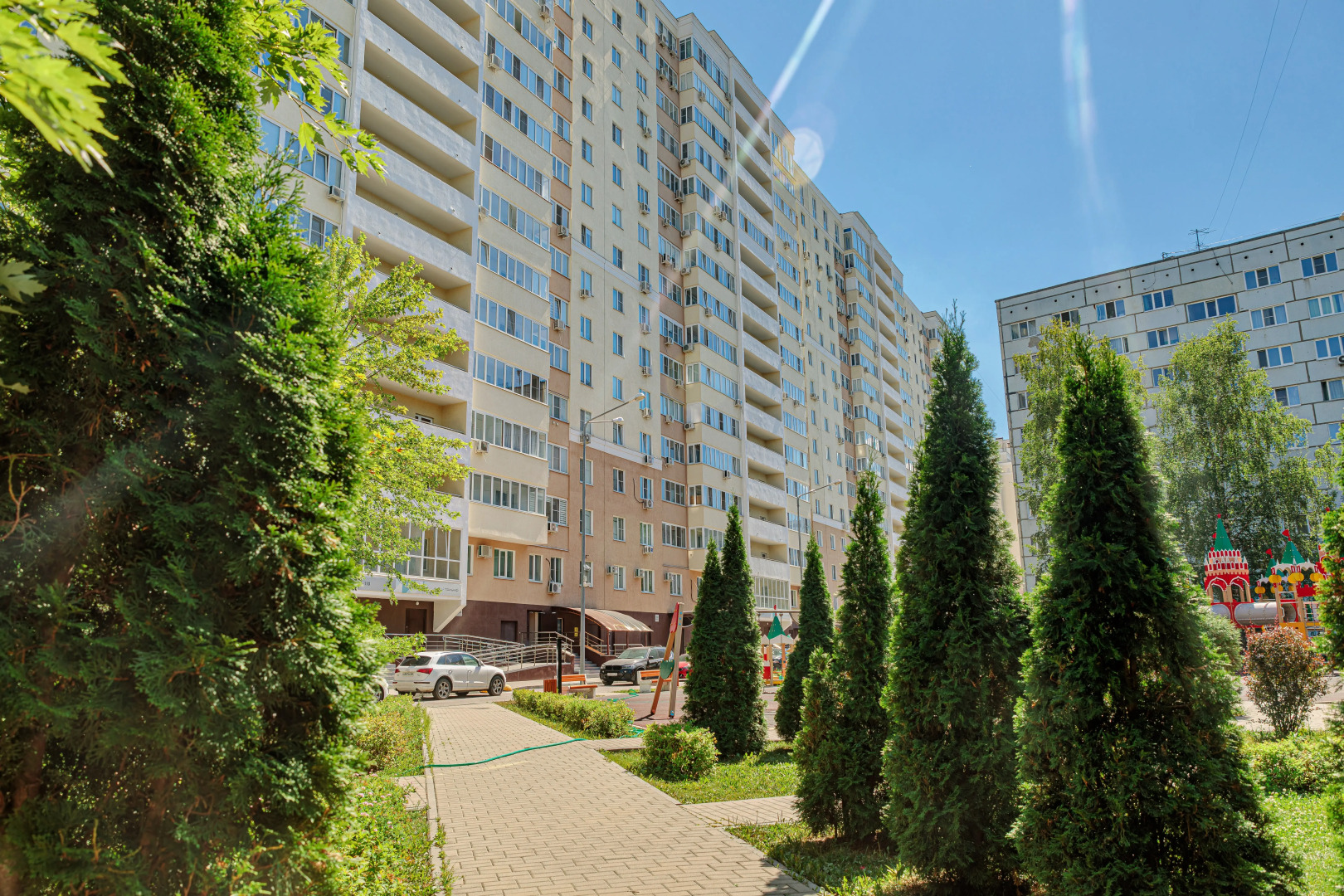 Апартаменты Плеханова 14