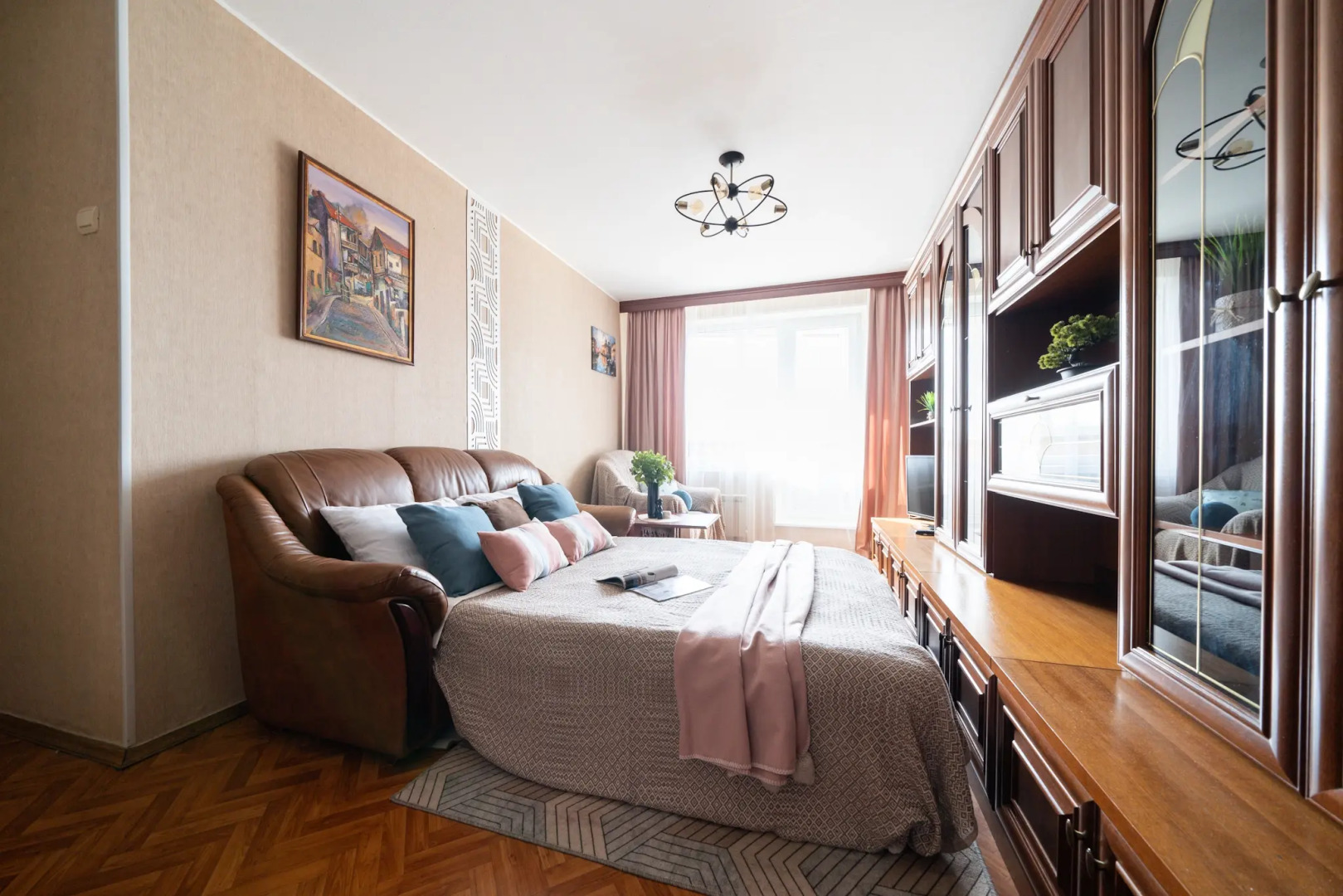 Квартира Двухкомнатная Natali apart на метро Пражская