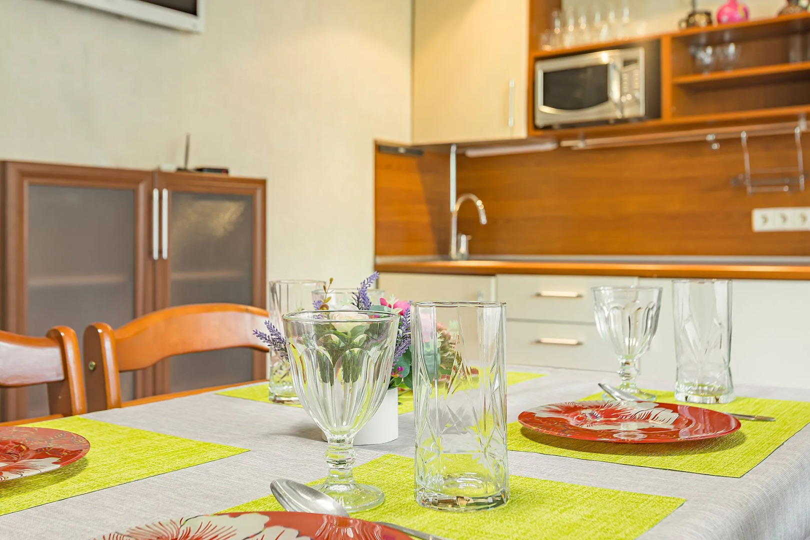 Квартира Просторная с Новым Ремонтом в Центре