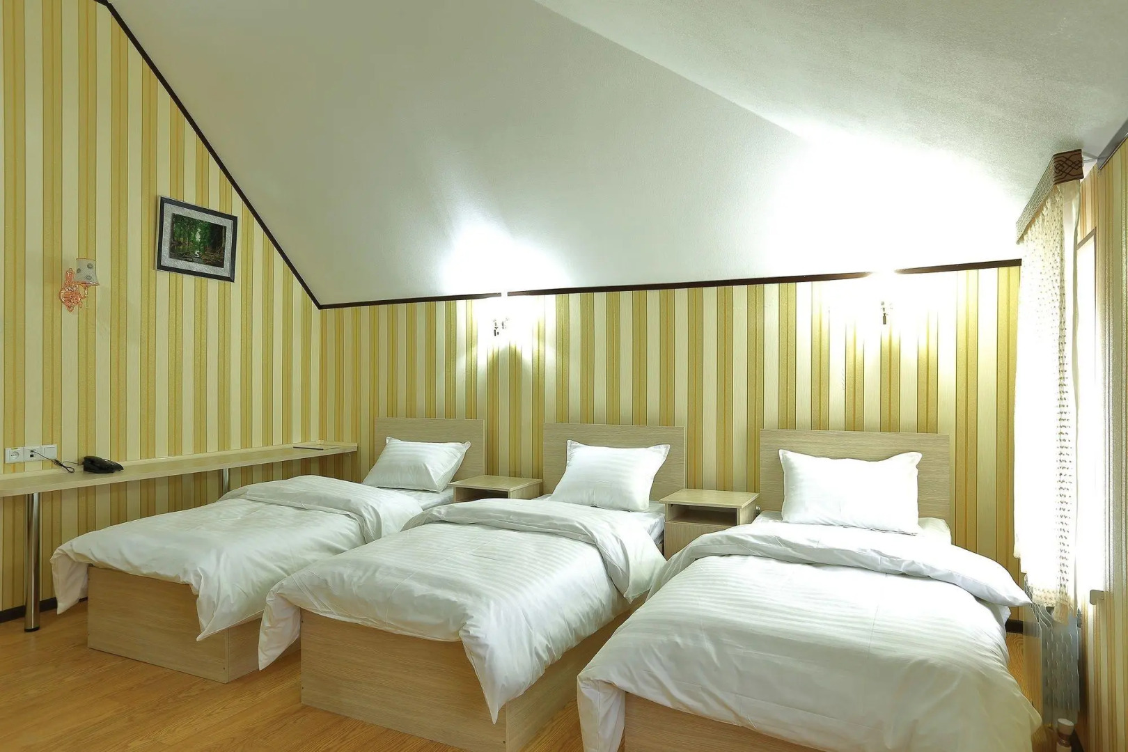 Отель Seven Seasons