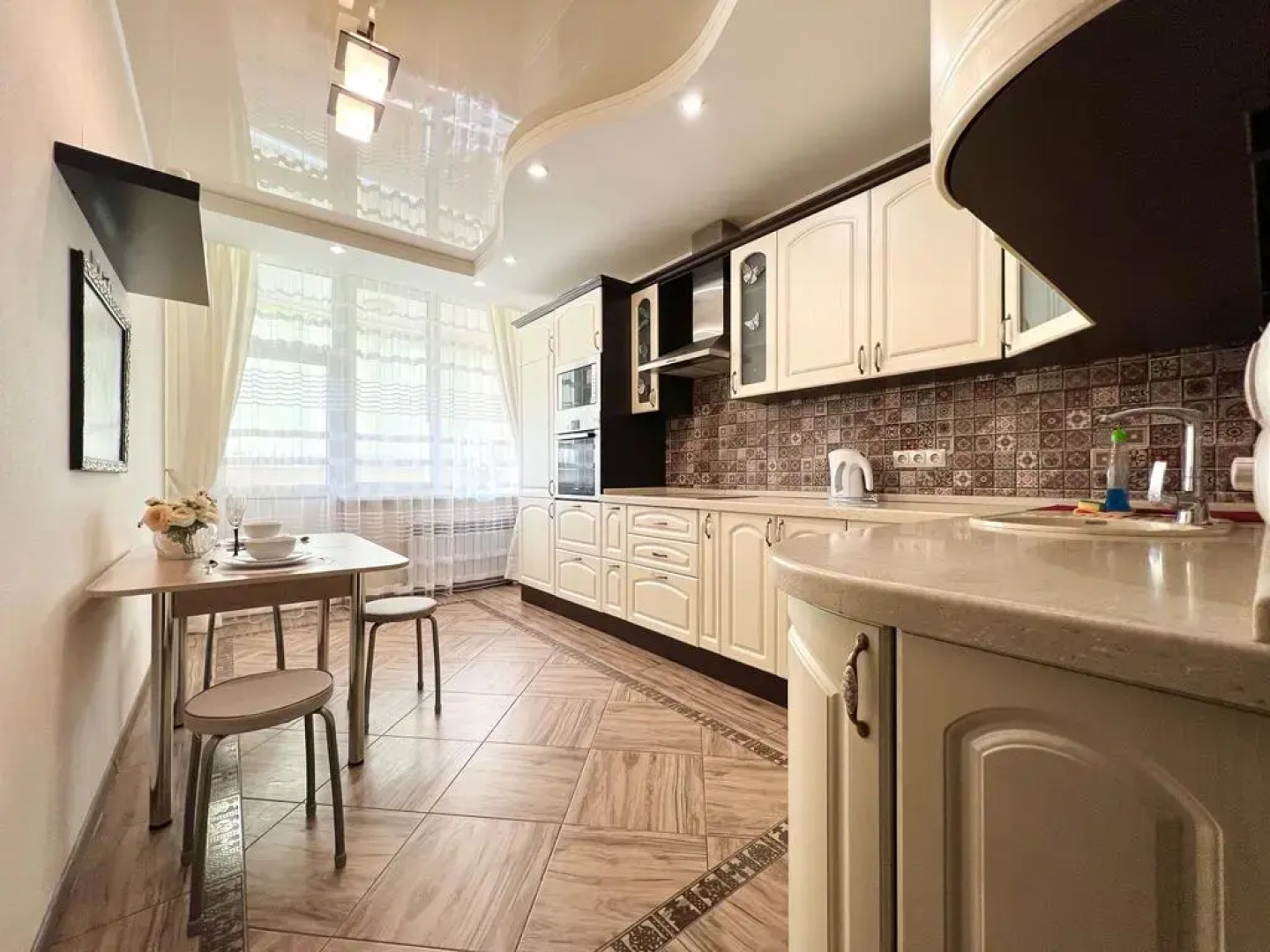 Апартаменты на 65 Лет Победы с Большой Кухней в Новом Доме