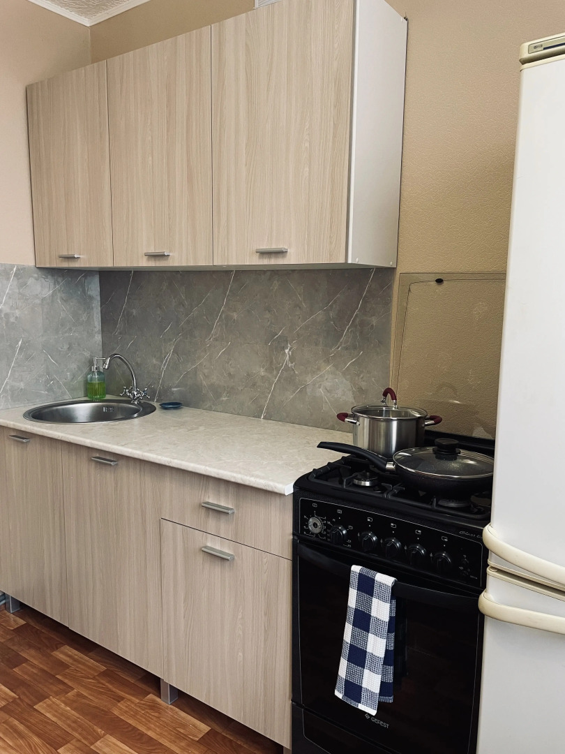 Апартаменты Квартира Бекетова 8