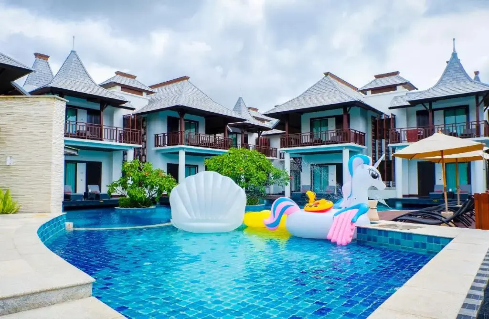 Отель Z Through by The Zign