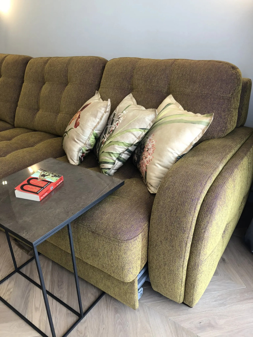 Апартаменты Четырехкомнатные Актёр Гэлакси