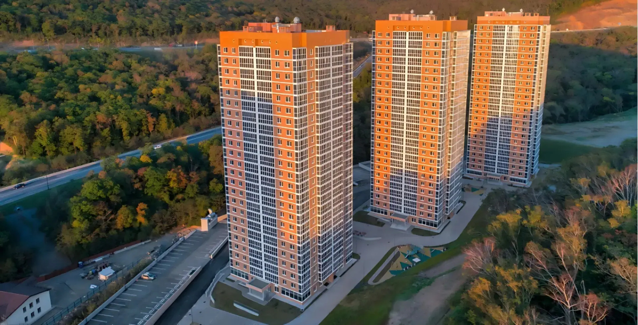 Квартира Новострой! Большая лоджия! Вид на лес и море!