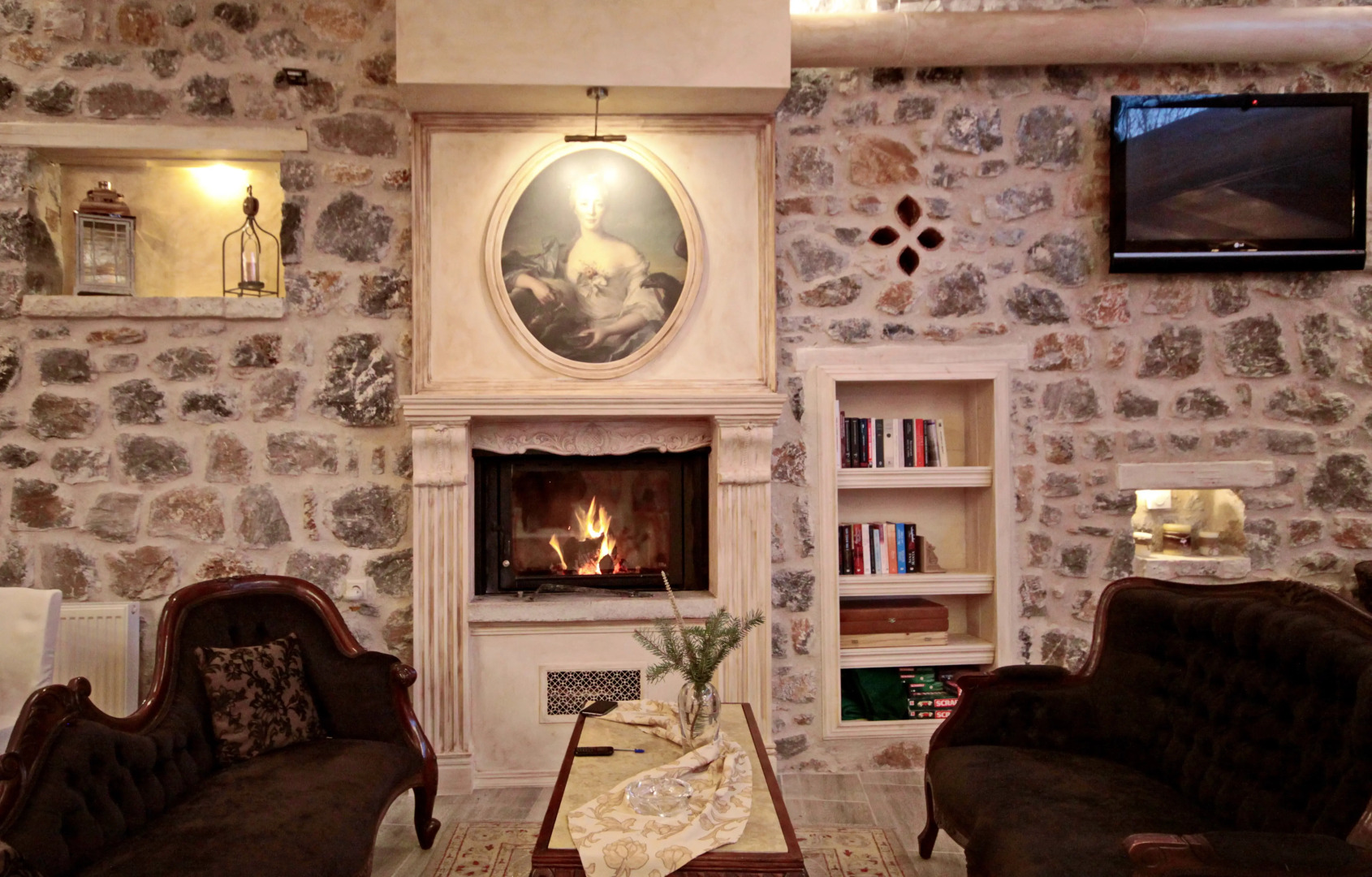 Отель Menalia Villas & Suites