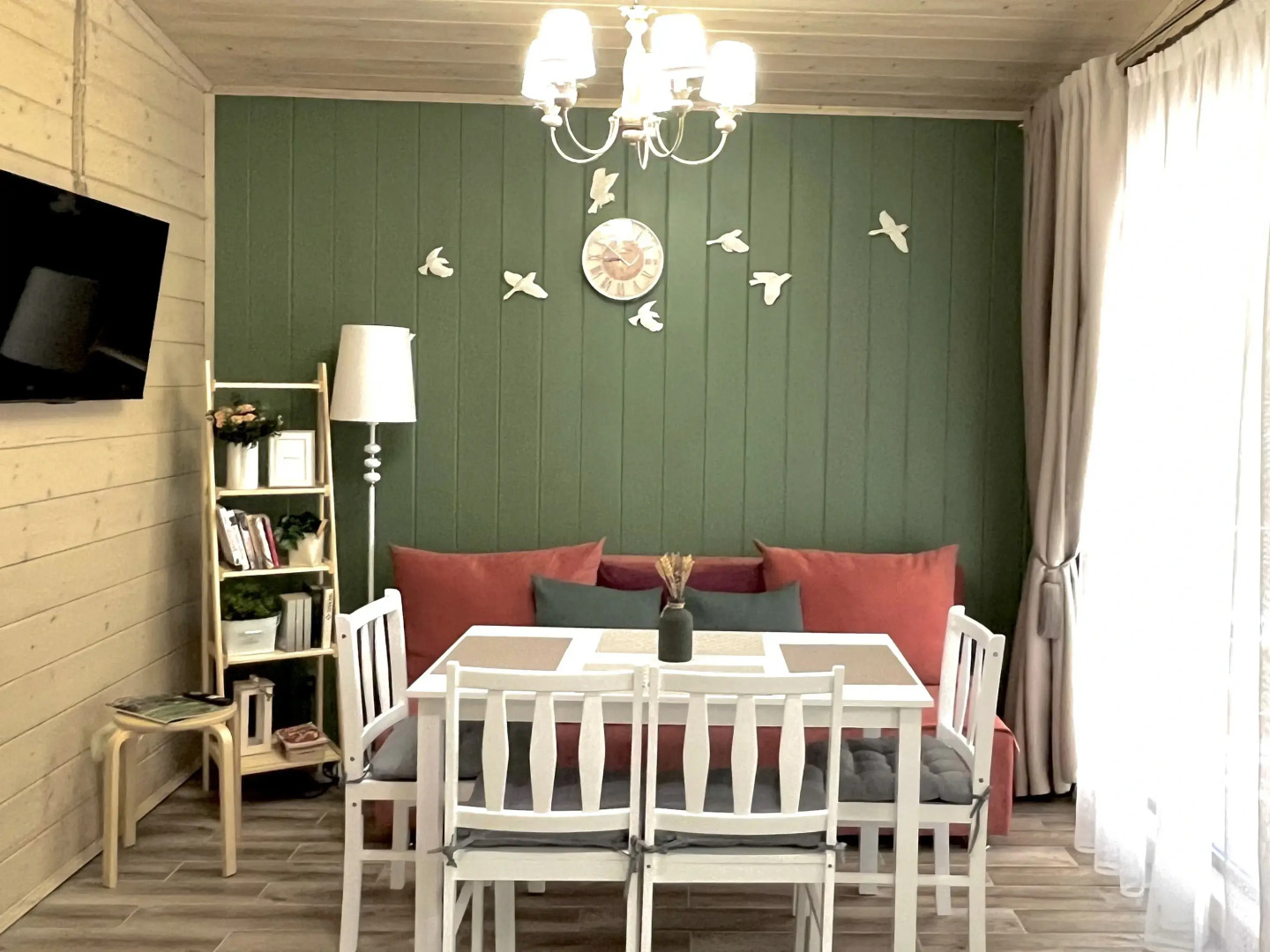 Коттедж Гармония Леса на берегу Озера Волго на Селигере - коттеджи Сосновый бор