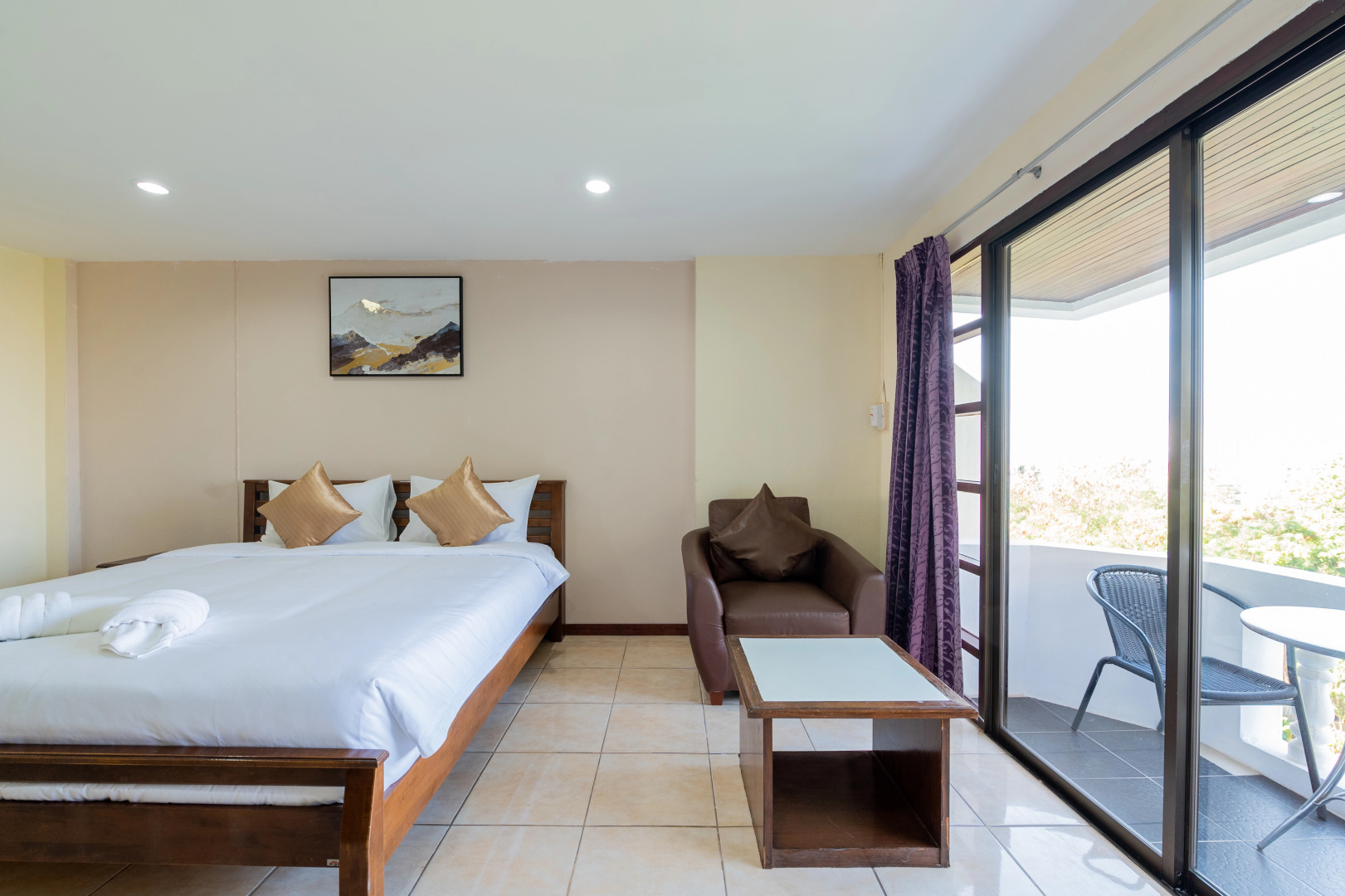 Отель Hillside Resort Pattaya