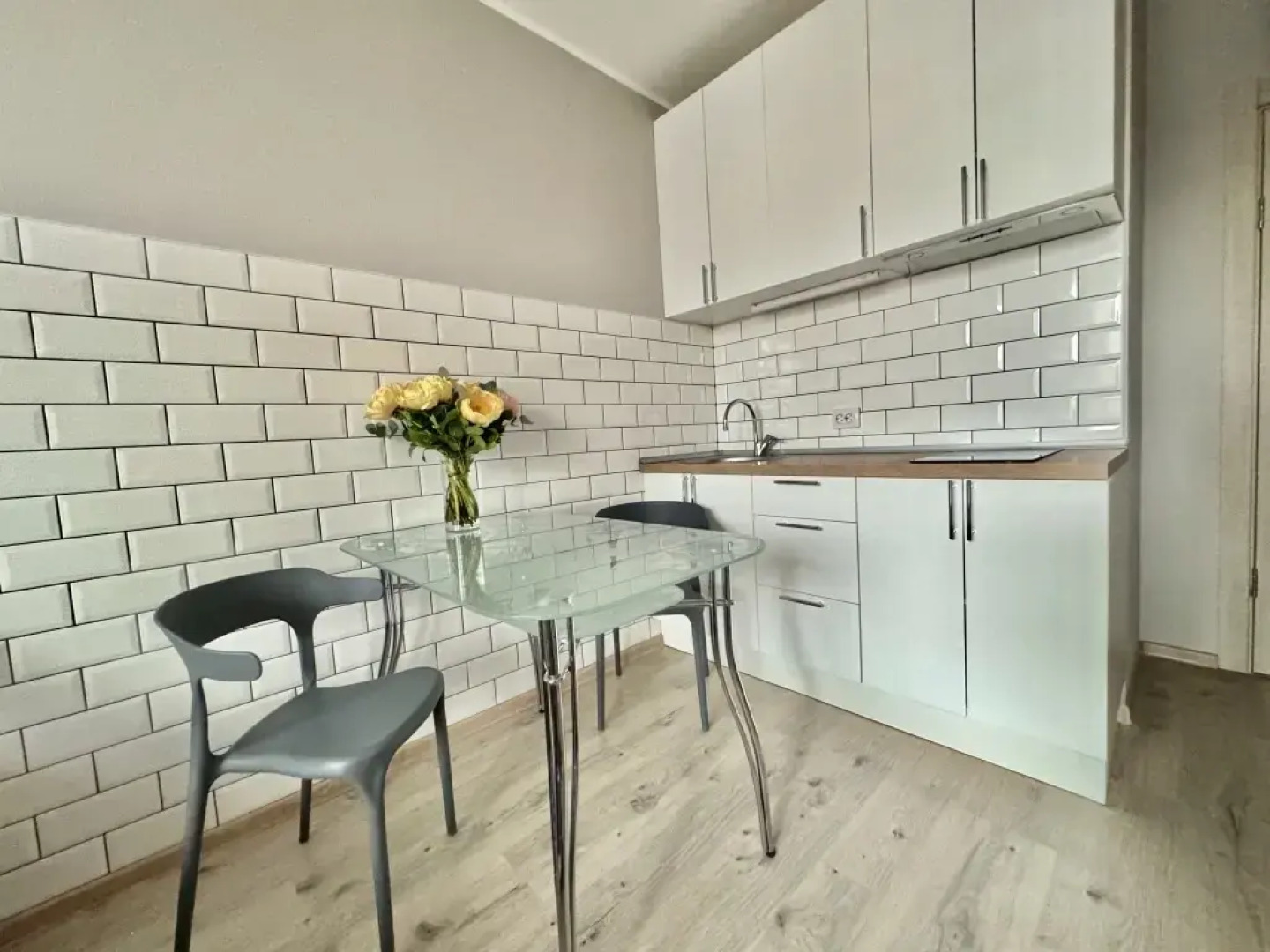 Апартаменты Студия с Балконом Лайк Милый Дом