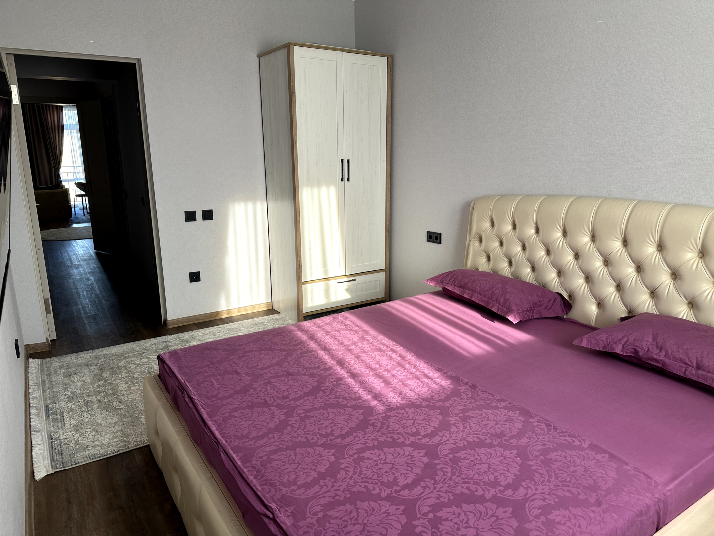 Аппартаменты "Эленика" двухкомнатная квартира в Махачкале с видом на озеро и мечеть