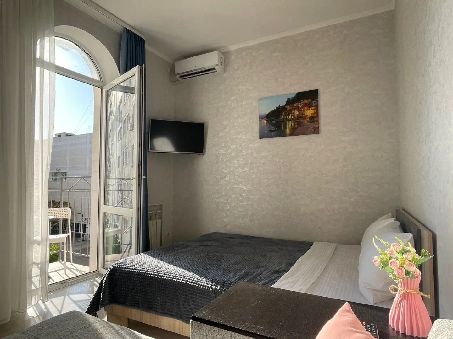 Апартаменты у пляжа Омега и парка Победы