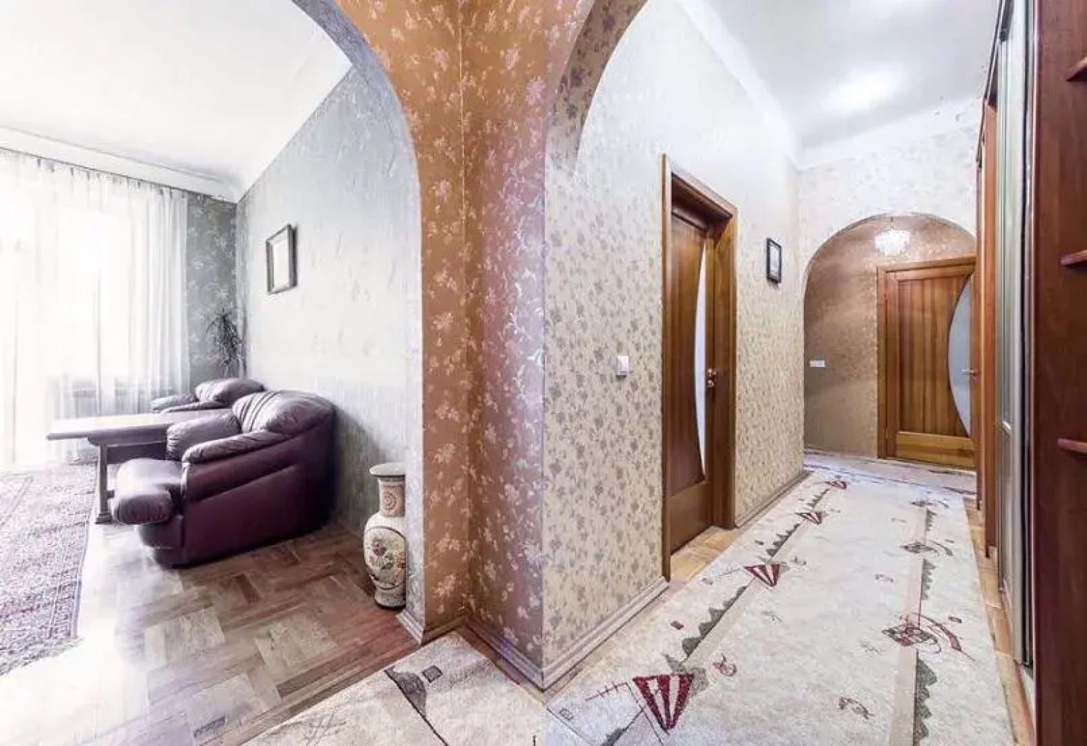 Апартаменты на проспекте Независимости