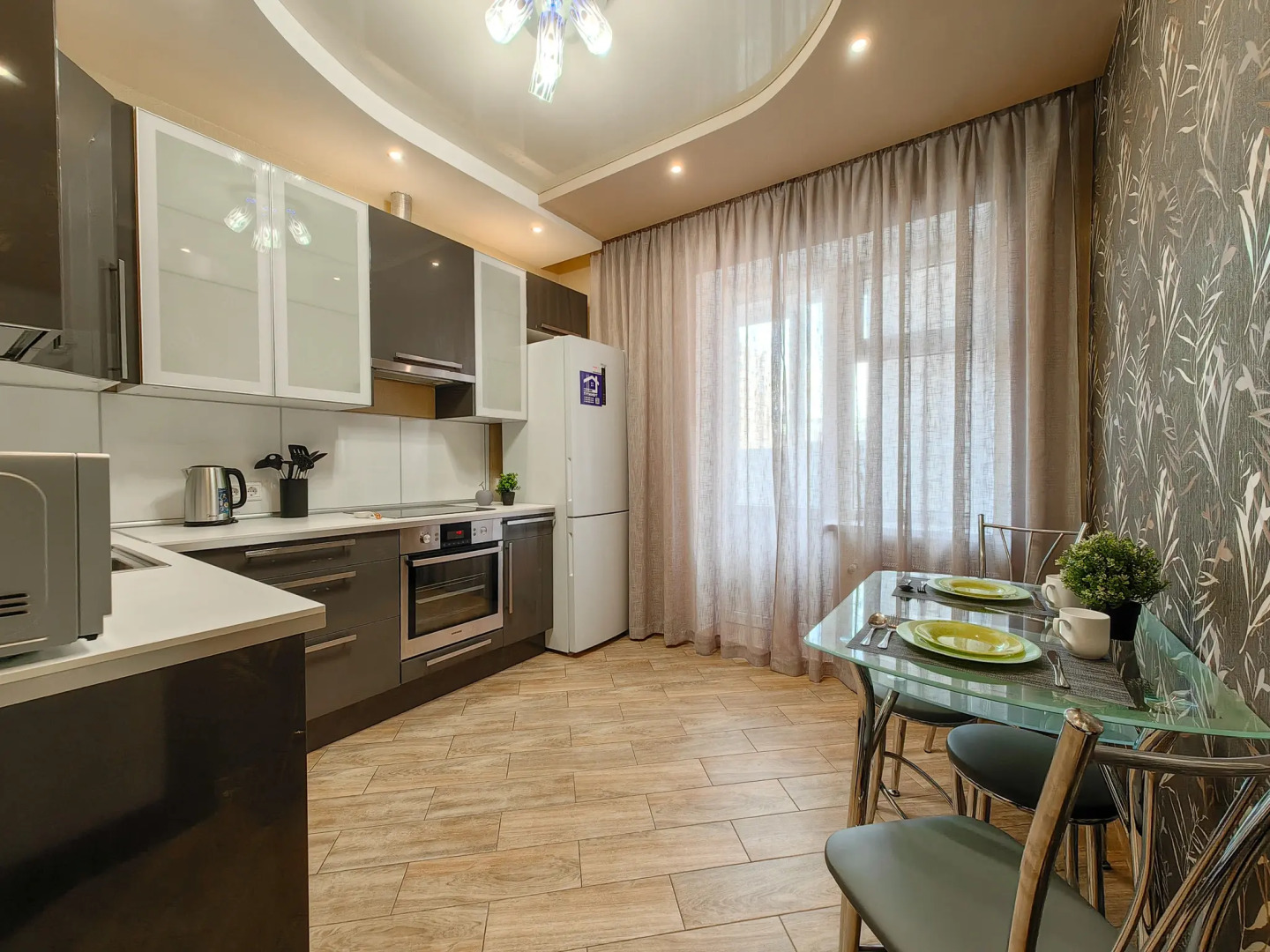 Апартаменты тутживут | LUX | Парк и Стадион