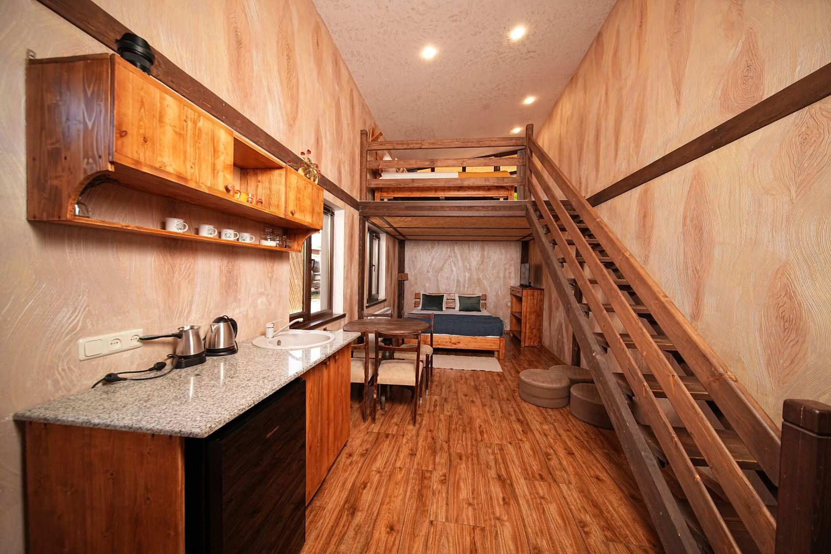 Отель EcoLife Lodge & Restaurant