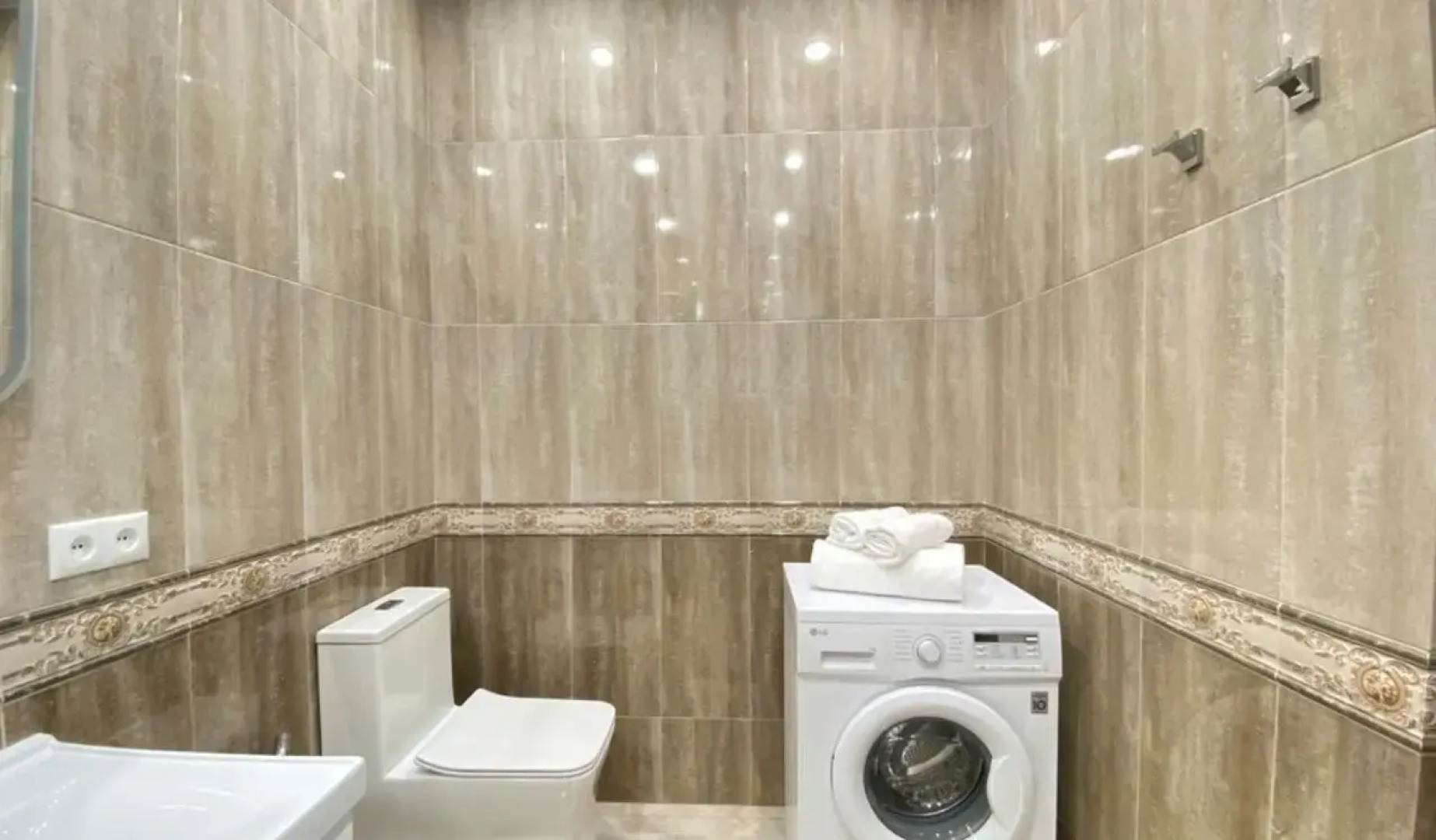 Апартаменты на Махачкалинской 60А 3