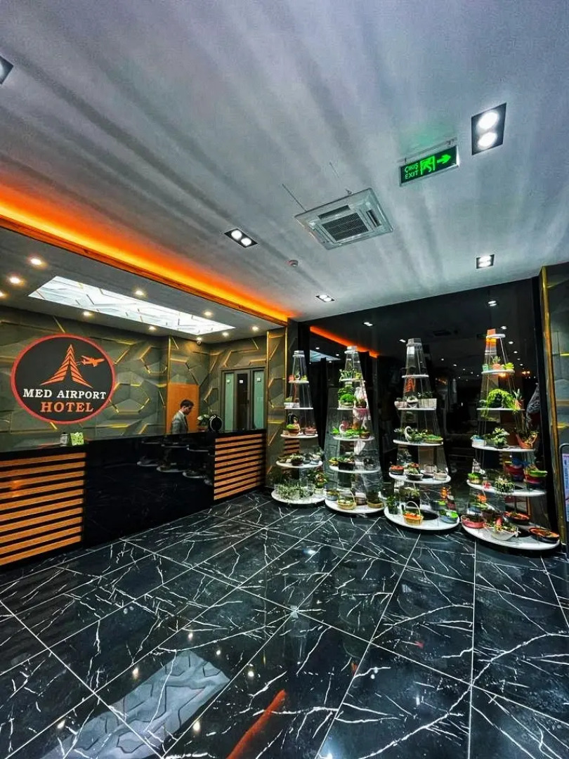 Отель Med Airport