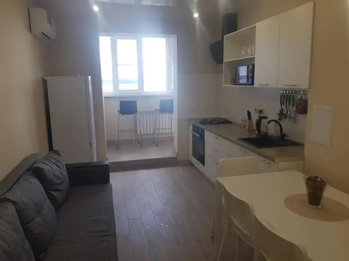 Апартаменты с Видом на Озеро Чебаркуль 1