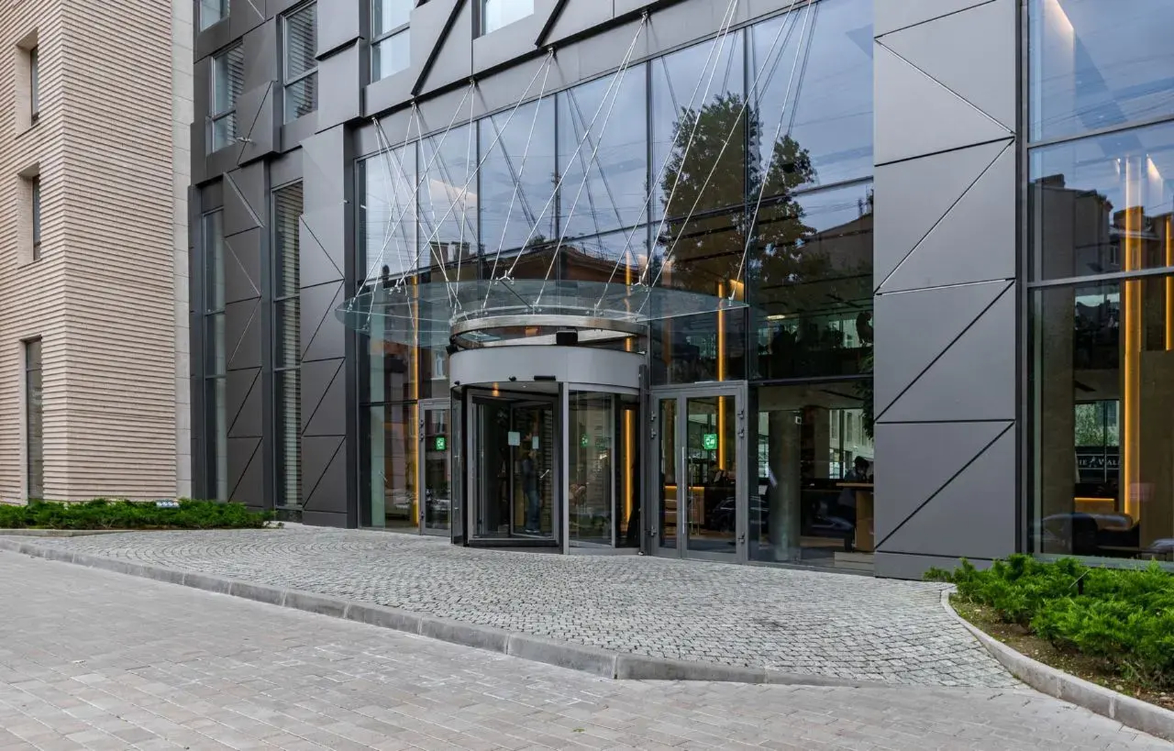 Апартаменты Family Suit Marata