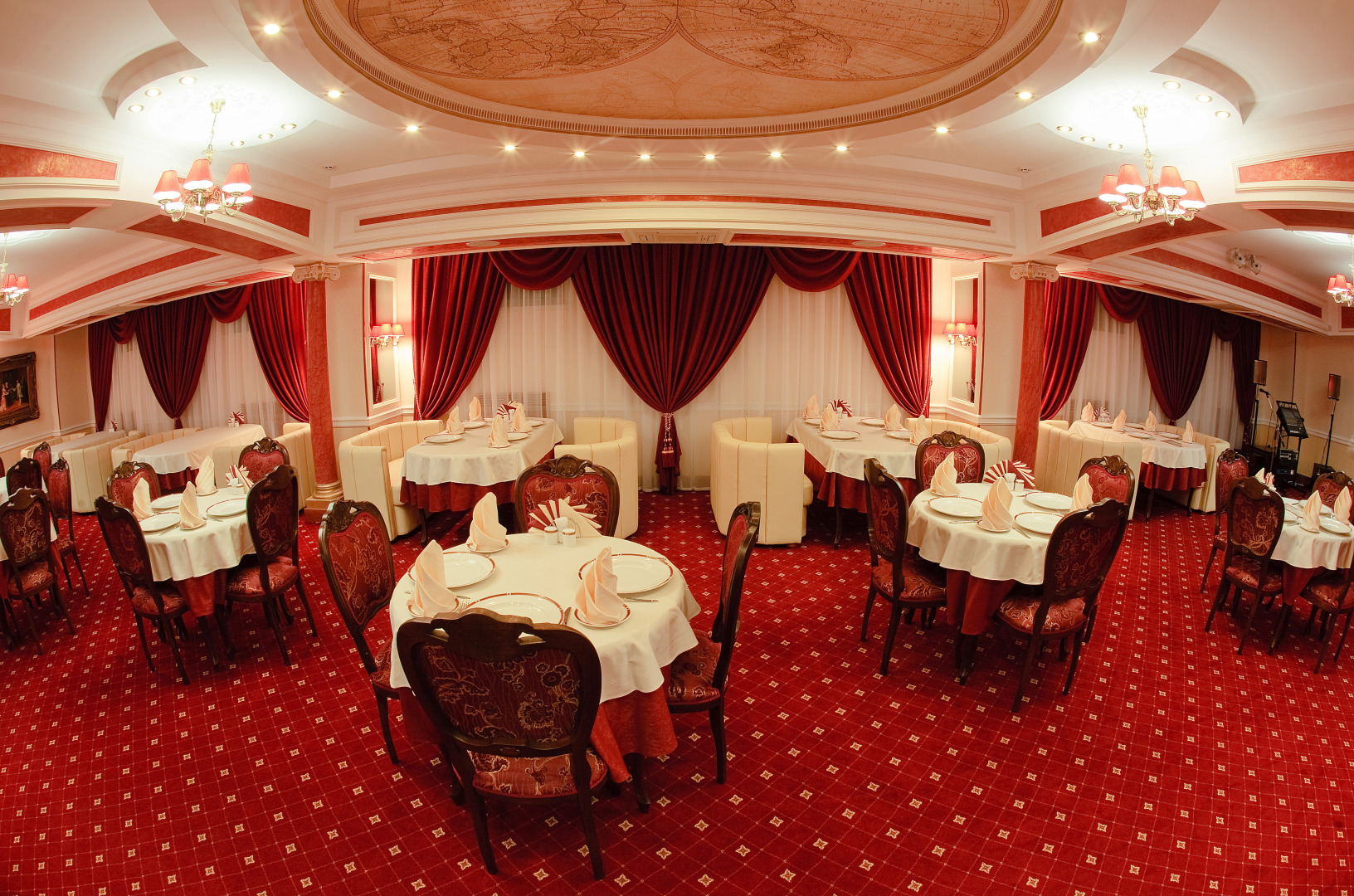 Отель Поларис