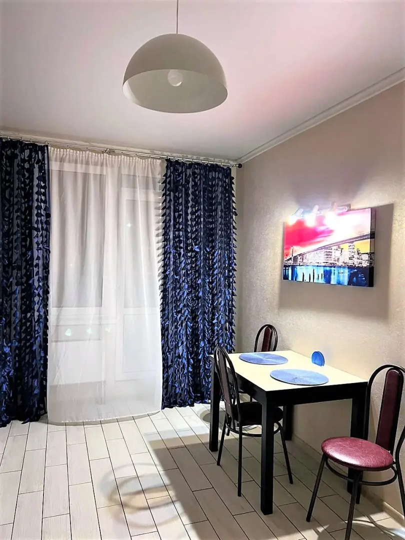 Апартаменты МЕГАПОЛИС пр. Революции 9-А-115