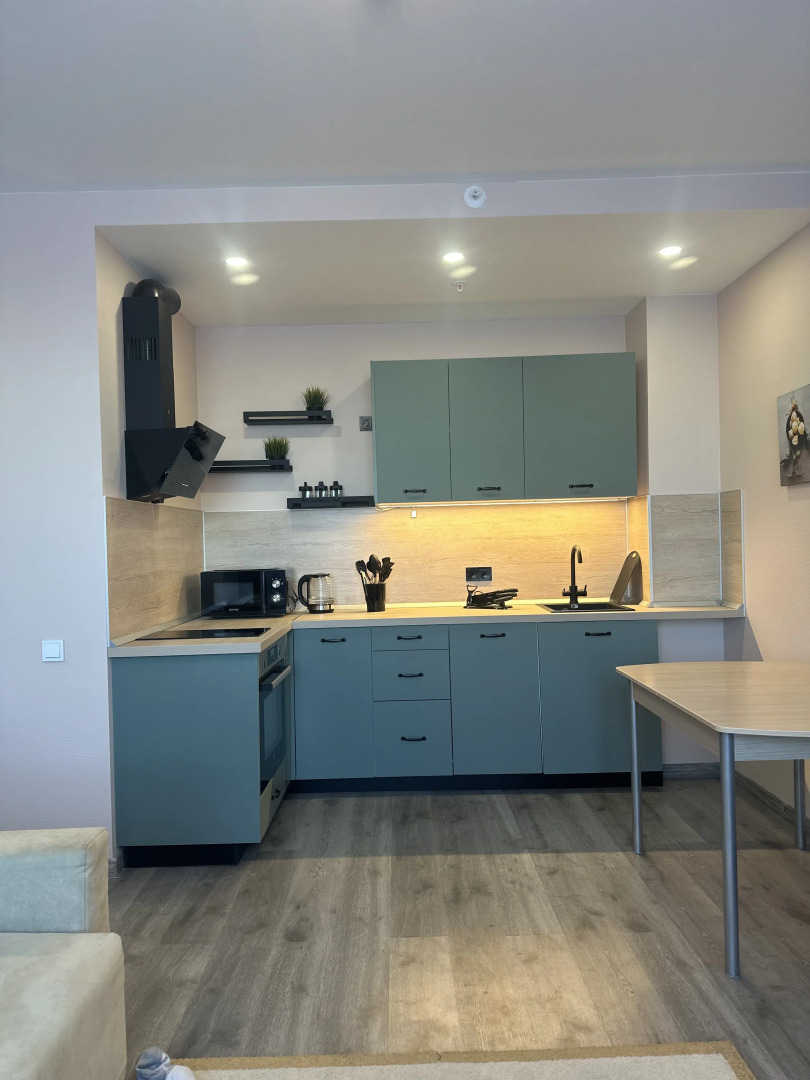 Апартаменты 817 на проспекте Витебский 99стр1/1