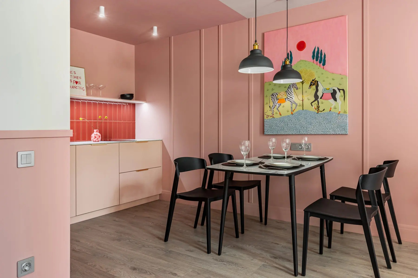 Апартаменты  3-х Комнатные Двухуровневые Pina Colada