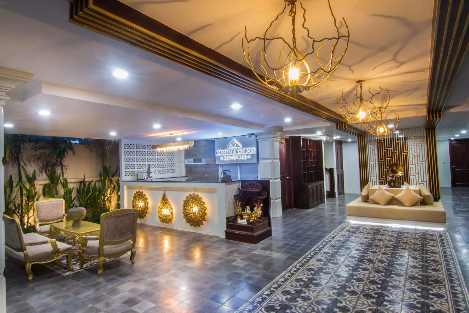 Отель Anachak Angkor Residence