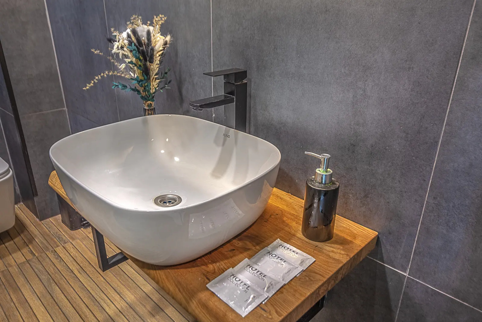 Мини-Отель URoom